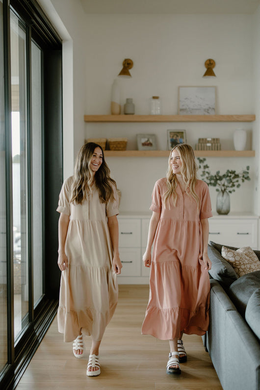 The Meg Dress – Sign Here